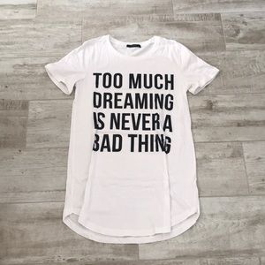 FOREVER 21 Oversized Graphic T-Shirt